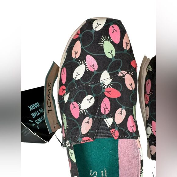TOMS Forged Iron Glow in Dark Tree Lights  Alpargata Youth 4.5 (woman’s 6-6.5) - Picture 11 of 12